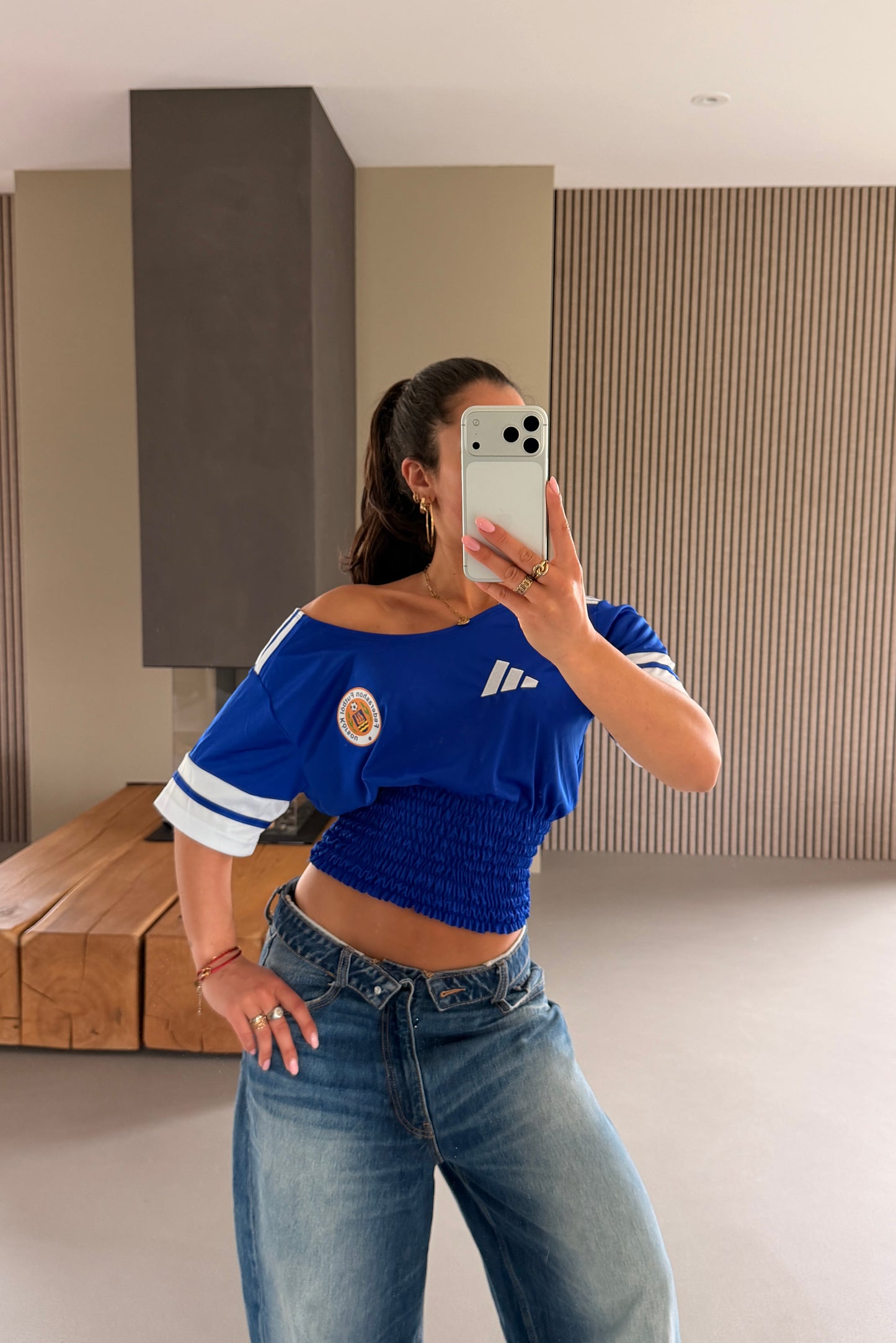 Curaçao Off-shoulder Shirt